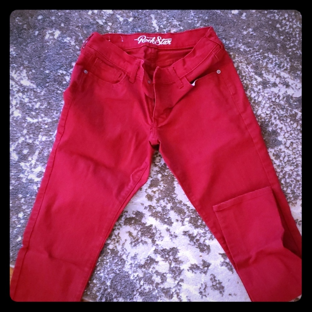Red Old Navy skinny stretch jeans